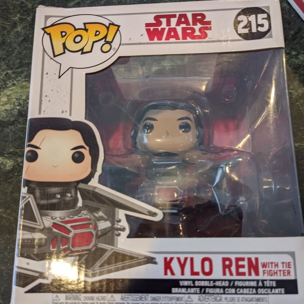 Star Wars Funko Pop! Vinyl - Kylo Ren with Tie Fighter Bobble Head - 215 - EUC
